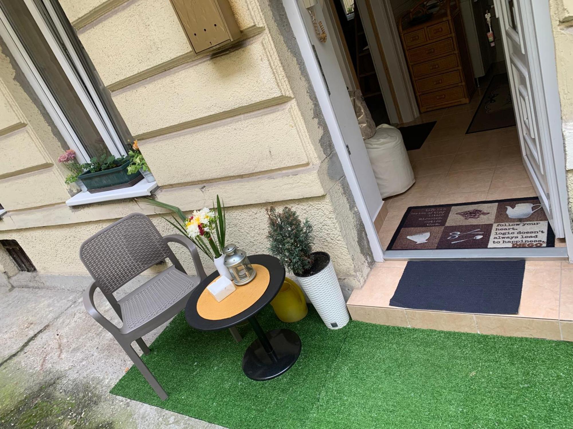 Ararat Apartman Budapest Luaran gambar
